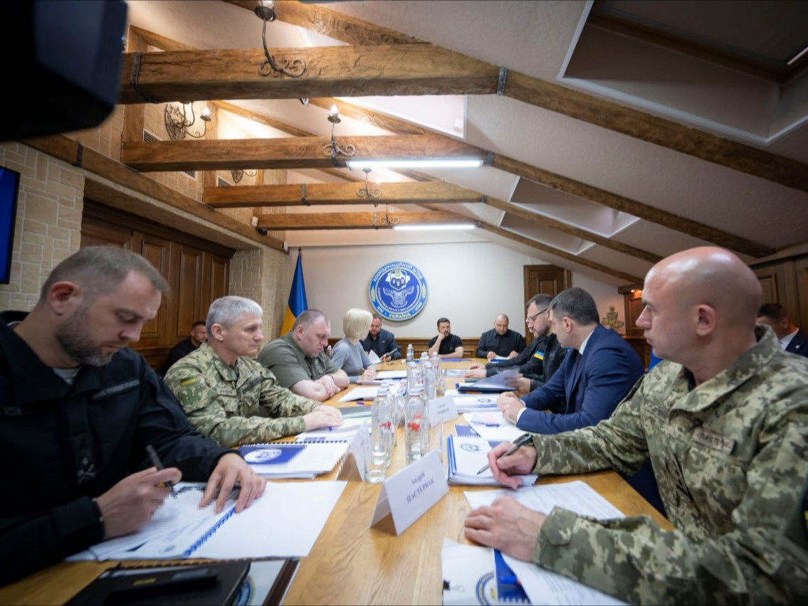 Судьба Донбасса: инсайдер раскрыл территориальные планы Зеленского